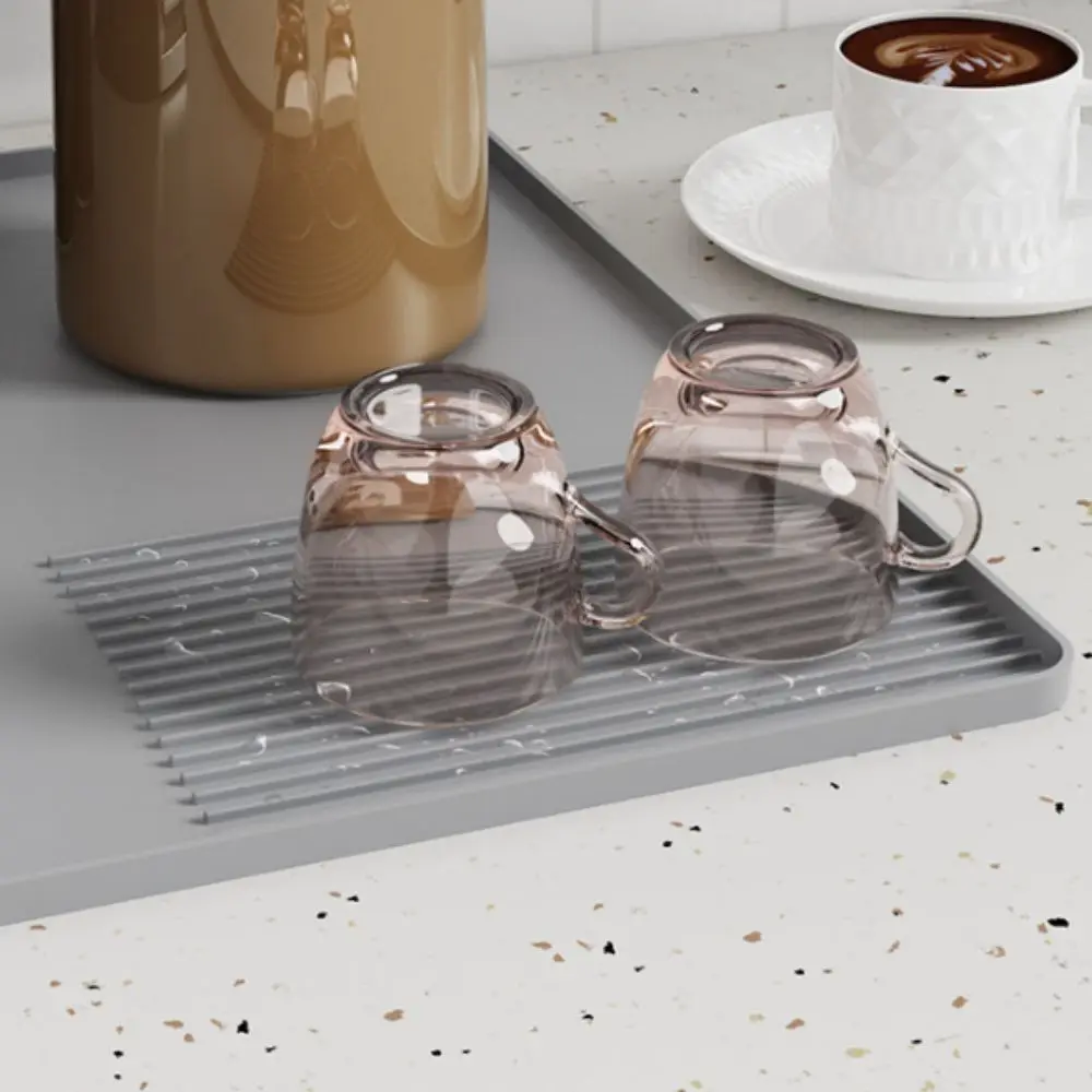 

Anti-slip Espresso Tamping Mat 2 in 1 Heat Resistant Coffee Machine Silicone Mat Insulation Coffee Bar Mat Barista