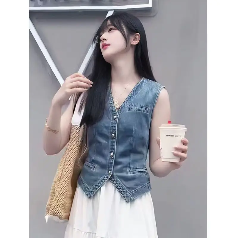 2026 Denim Vest Jacket Casual Summer Retro Versatile Sleeveless Vest New Jacket Denim Short Vest Women