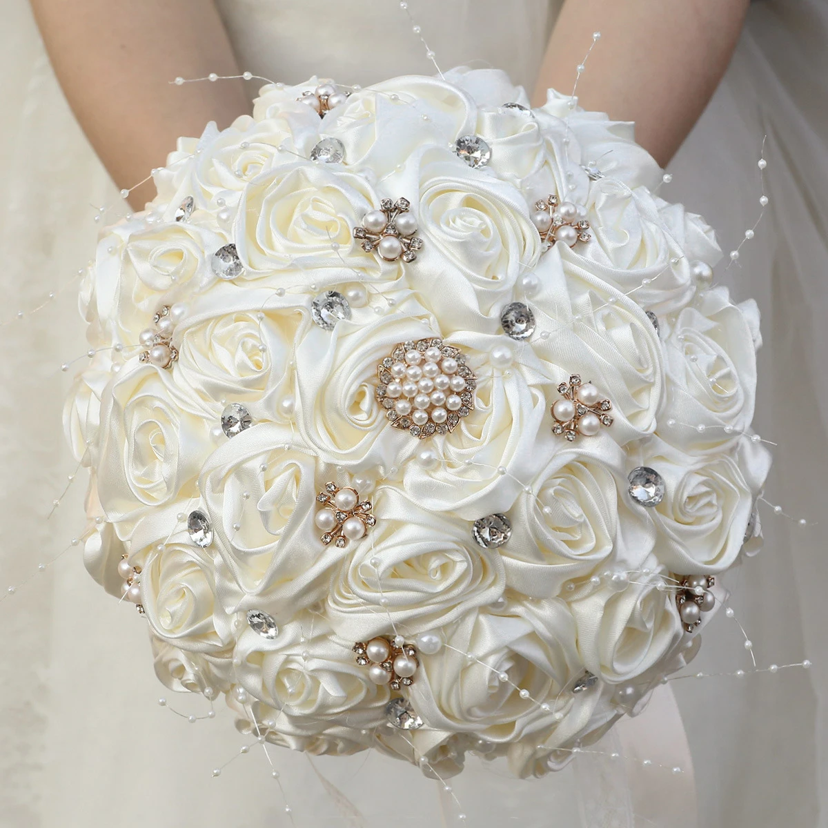 

YeeNanee Ivory Bridal Wedding Bouquet with Rhinestone Pearl Customized Satin Rose Flower Round Bouquets for Bride Quinceanera