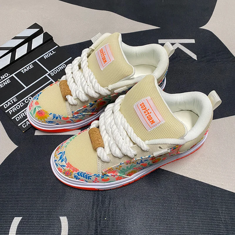 

National Style Thick Tongue Loafers Versatile Trendy Shoes Large Size Casual Shoes Breathable Couple Fashion Canvas Shoes Casual Sneakers