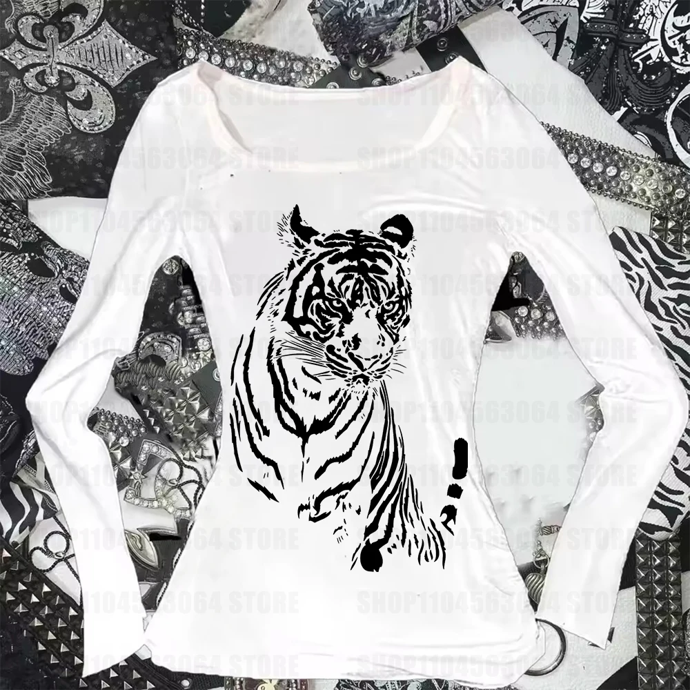 

Y2K Women's Funny, Horror, and Fun Tiger Pattern Printed Long Sleeve Funny Daily Versatile T-shirt