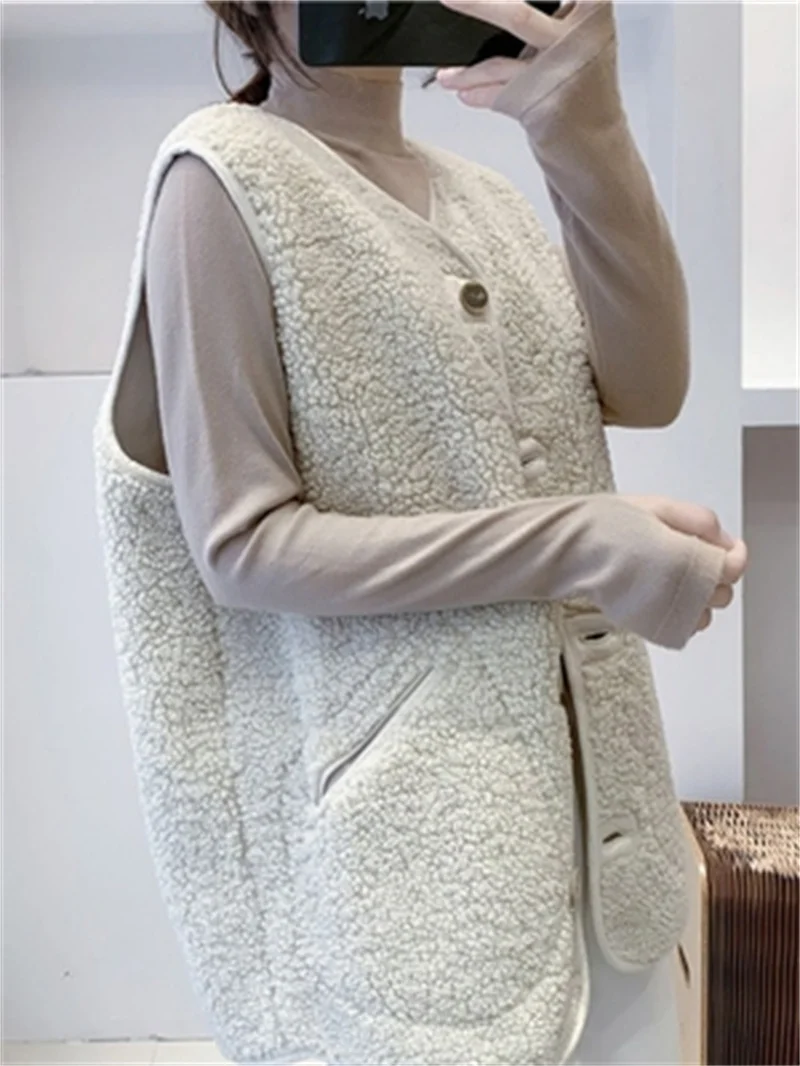 Lamb Wool Vest Female 2022 Spring and Autumn Fur One Loose Plush Korean Version of The Sleeveless Vest Trend Solid Color Commute