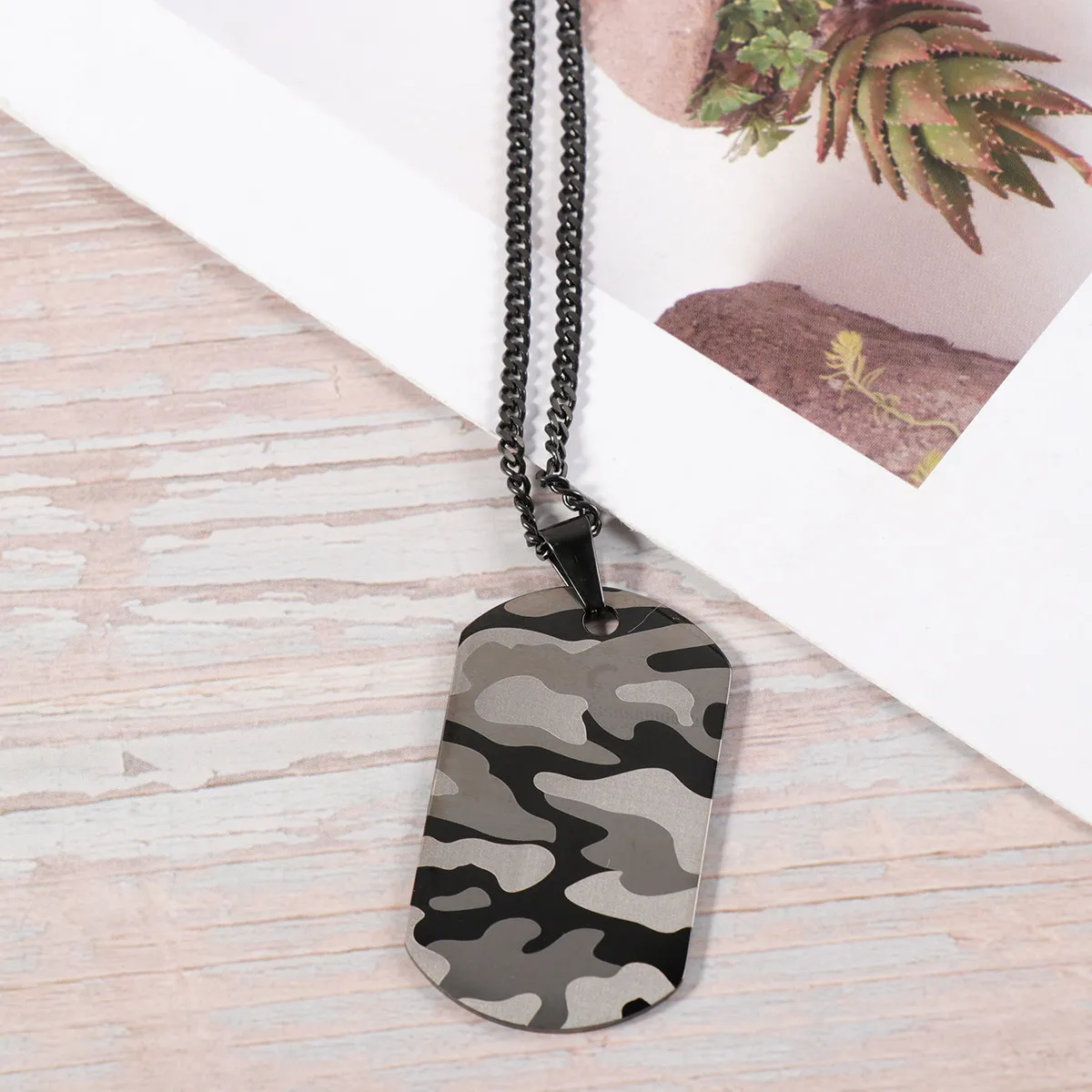 

4.8x2.5x0.5cm Military Tag Necklace Stainless Steel Camouflage Pendant Customizable Gift for Soldiers Lovers Tag Necklace