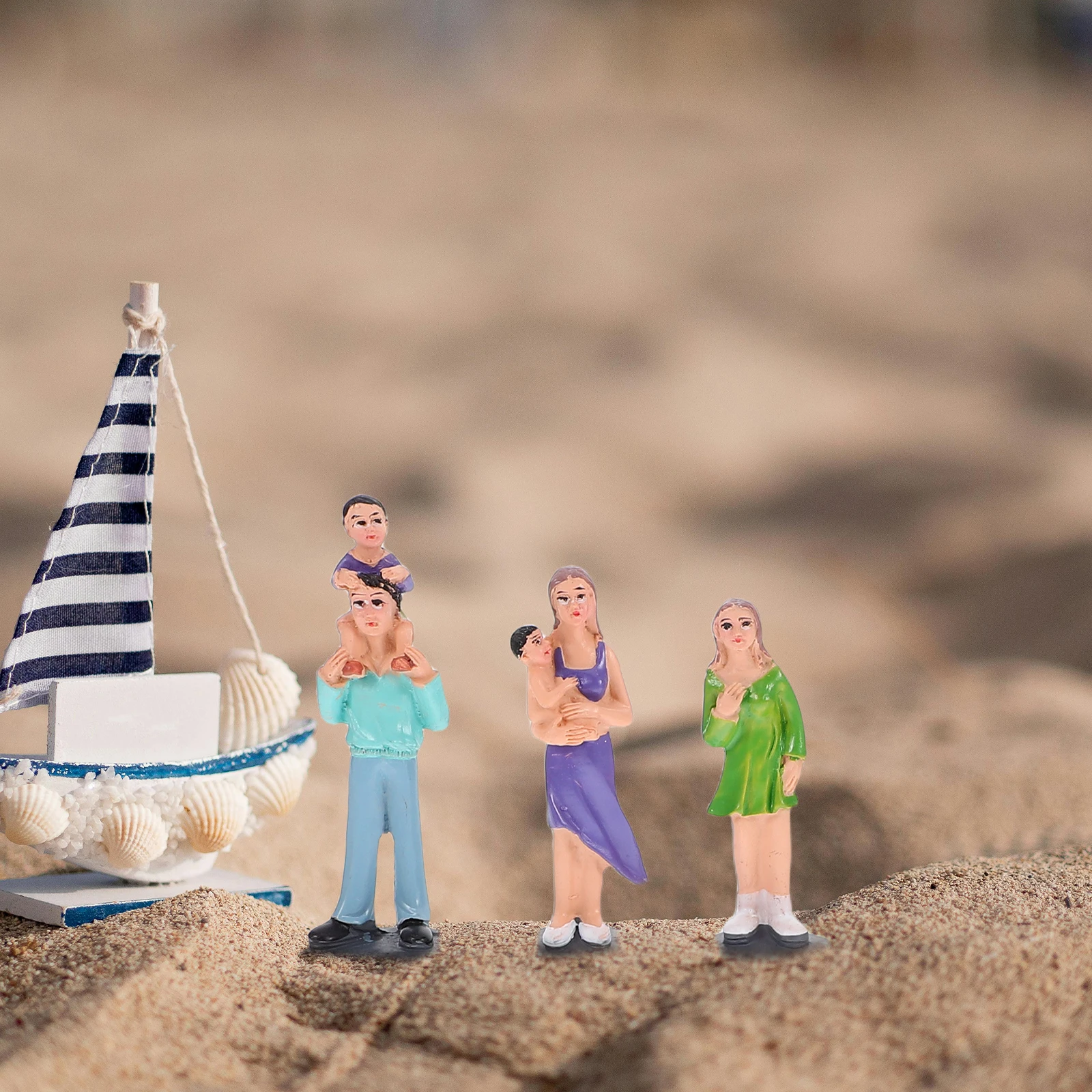 

10Pcs Family People Resin Figures Miniature Models Landscape Layout Decoration Figurines Family People Figurines