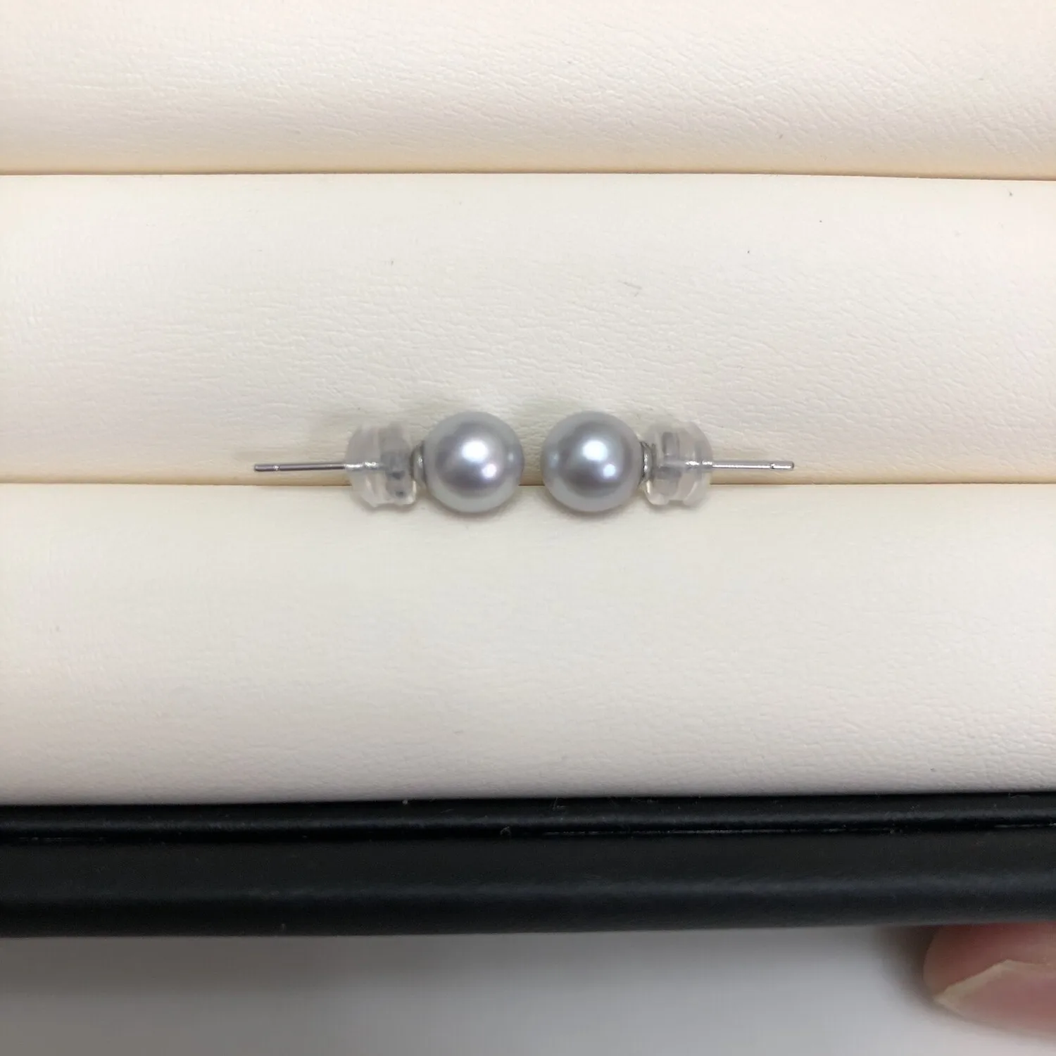 Natural South Sea Grey Pearl 925s Earrings AAAA8-9mm/9-10mm