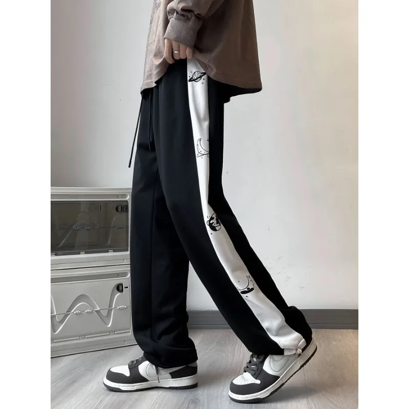 

Men's Autumn American Style High Street Stripe Blocking Loose Fit Straight Leg Casual Trousers Wide Leg Feeling Cargo Pants Men