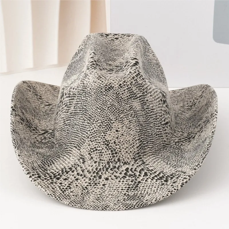 

The new woolen hat with a straight top and large brim features unique leather