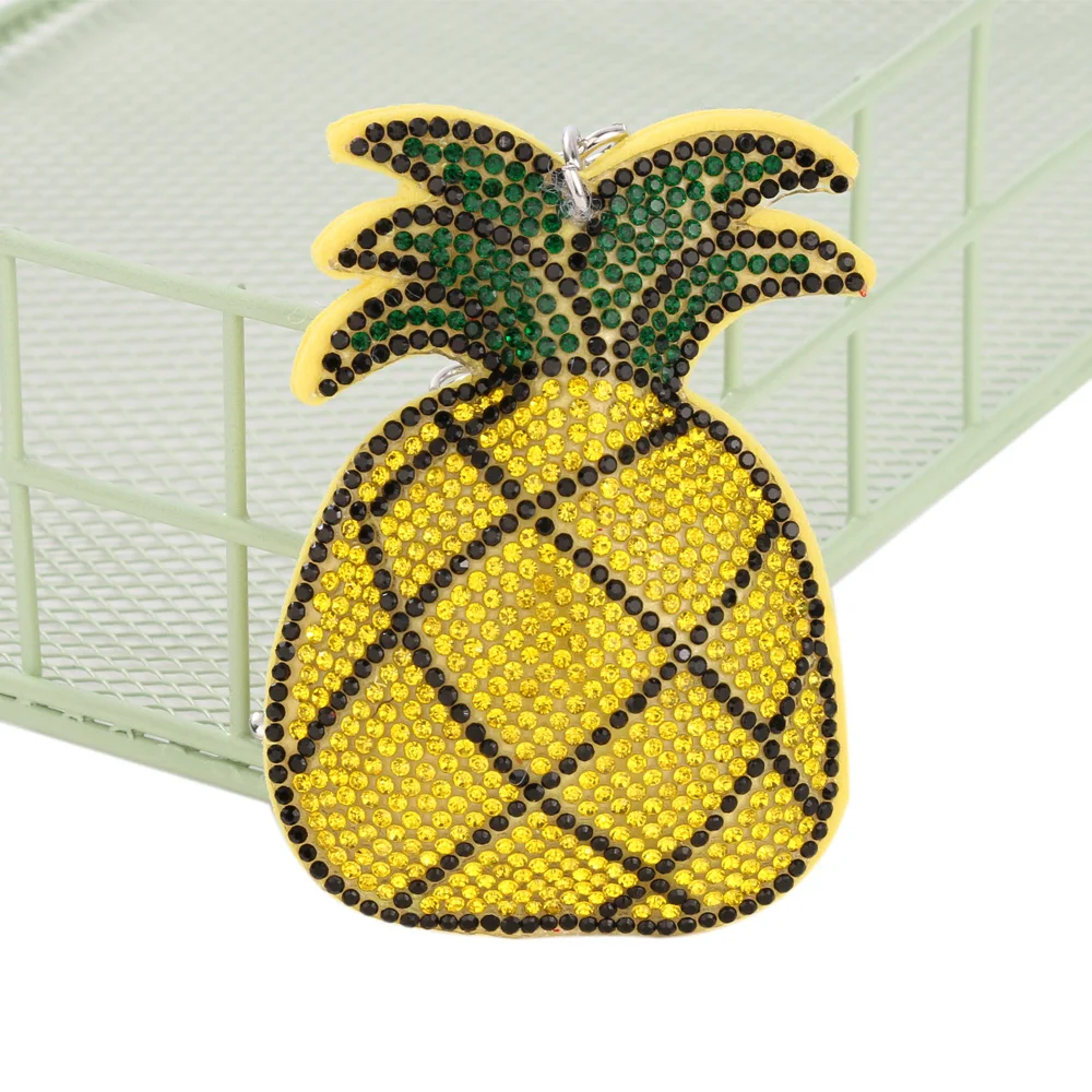 Fine Bag Car Keychain Female Korea High-End Cute Full Rhinestone Pineapple Pendant Small Gift