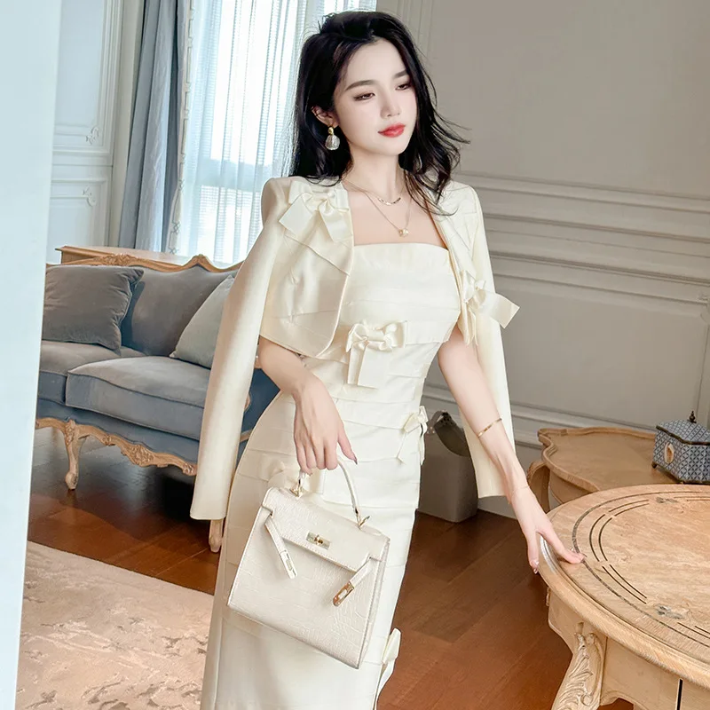 Autumn Clothing New Women's Age-Reducing Bow Design Sense Hip Spaghetti Straps Dress Inner Wear