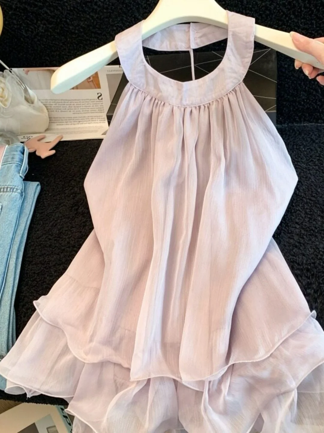 

High-End Women's Summer Off-Shoulder Chiffon Top Neck Hanging Back Exposure Sleeveless Layered Blouse Skin-Friendly Breathable