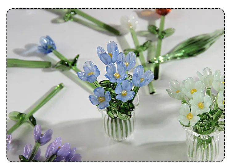Handgefertigte Glas-Blumen, Glas-Simulationsstrauß, Frisches Blumenarrangement, Desktop-Dekoration mit Ewigen Blumen – Detail 12