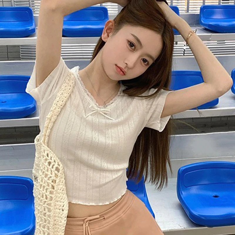 

Женская однотонная повседневная трикотажная футболка с круглым вырезом и коротким рукавом с милым бантом