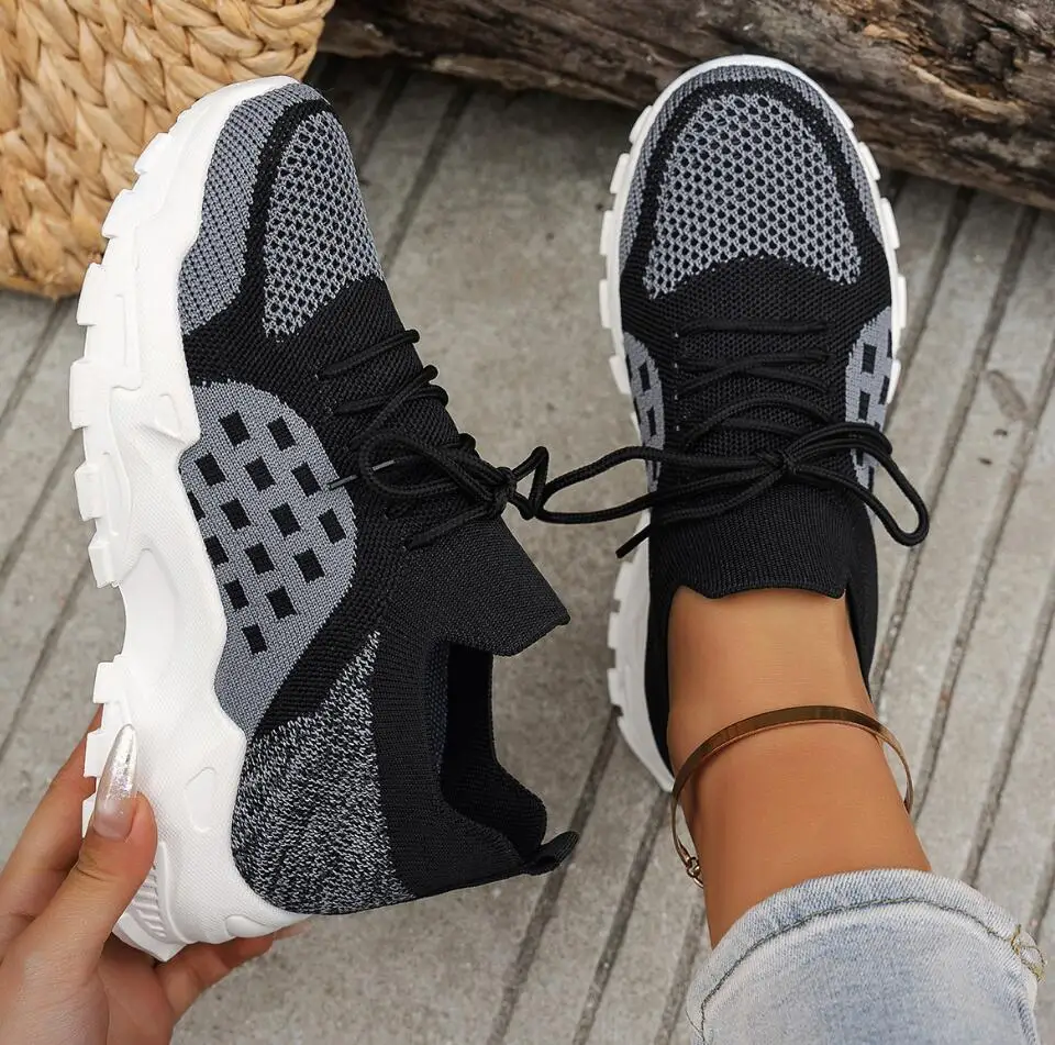 レディース通気性ニットメッシュスポーツシューズサマーカジュア - Knit Fabric Lace Up Sneakers のレビューと価格