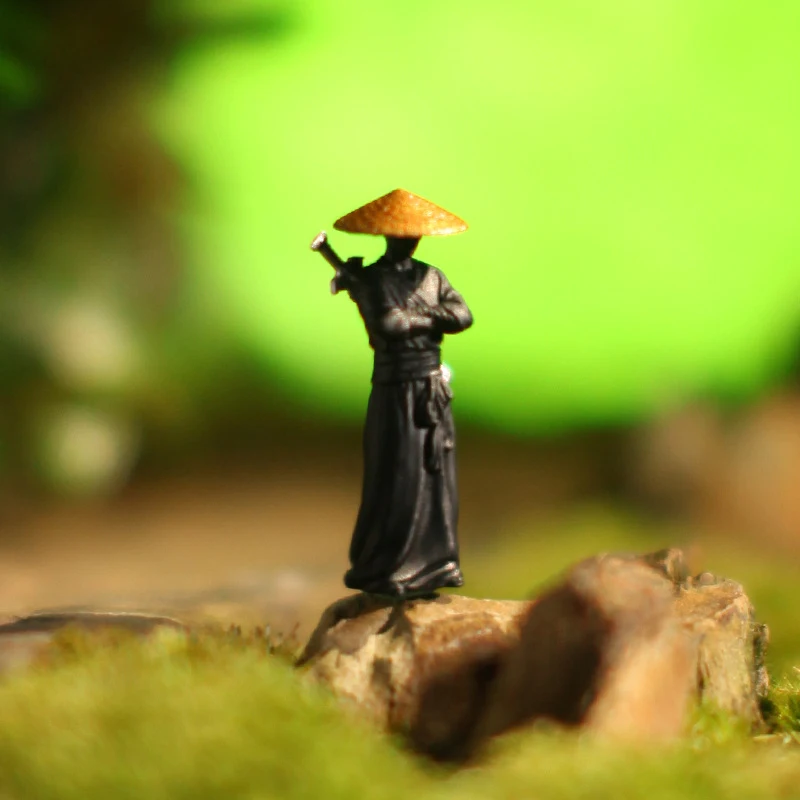Cool Chinese Kung Fu Zwaardvechter Miniaturen Auto Interieur Pop Ridder Computerscherm Bureaublad Ornamenten Mini Landschap Beeldje