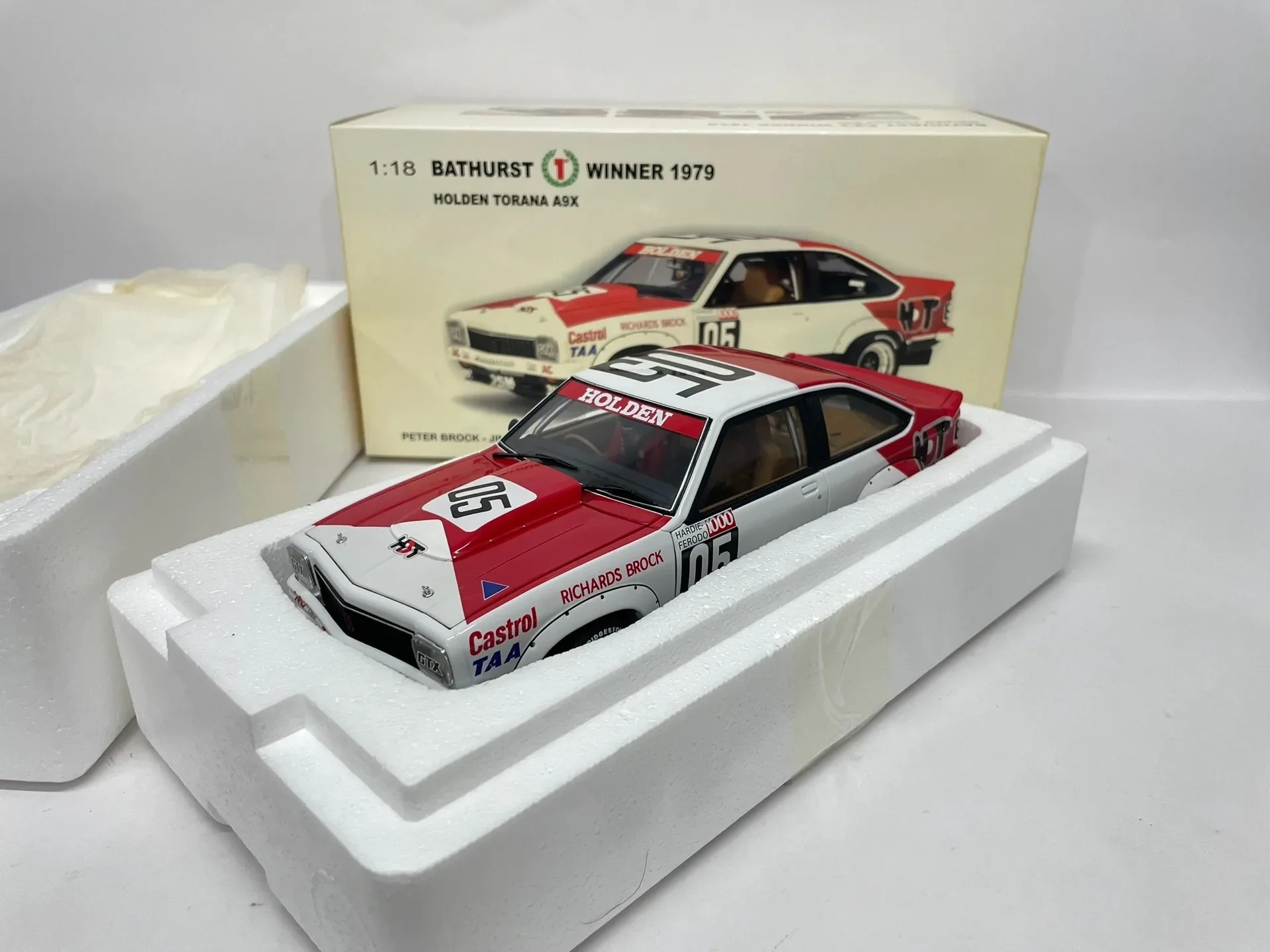 

Автоарт 1:18 A9X 1979 г. # 05 Моделирование, ограниченная серия, все открытые металлические статические модели автомобиля из сплава, игрушка в подарок