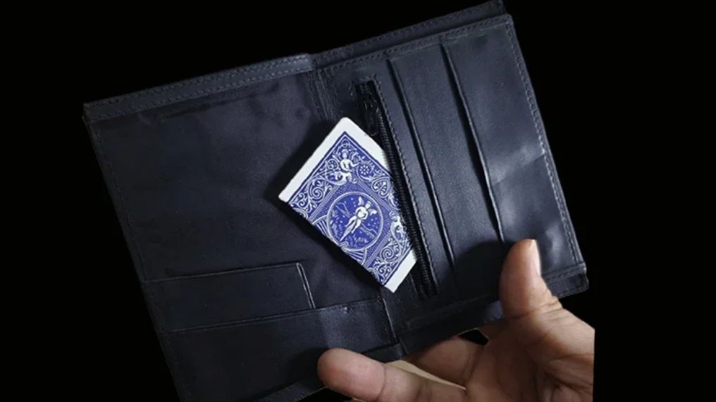 

Mini Bombshell Wallet by CAHYO - Magic tricks (Instant Download)