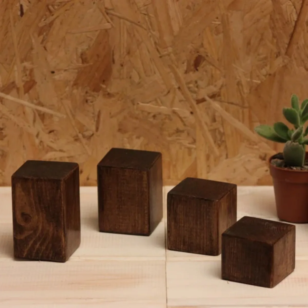 4pcs Creative Mini Cube Wooden Display Stand for Earrings and Rings