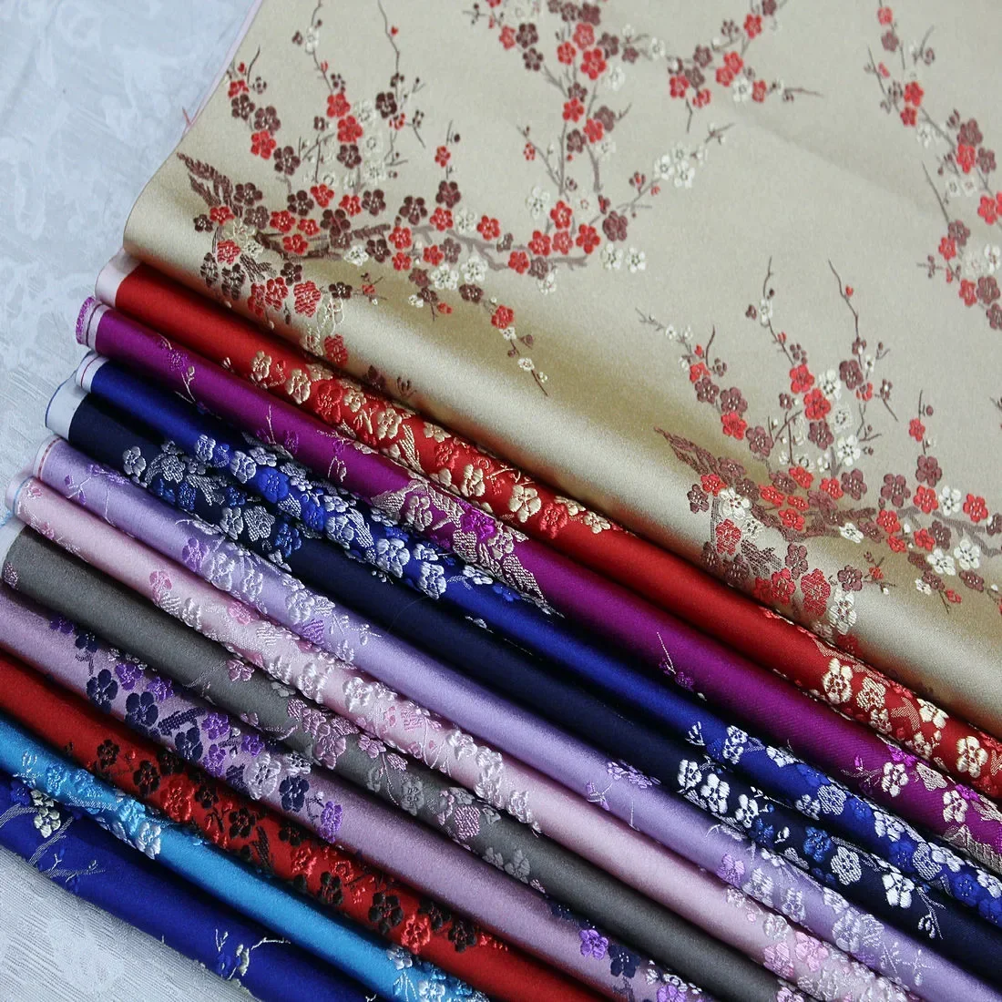 Jacquard Brocade Fabric By The Meter for Clothing Cheongsam Diy Sewing Plum Blossom Decorative Rayon Silky Drape Soft Thin Cloth