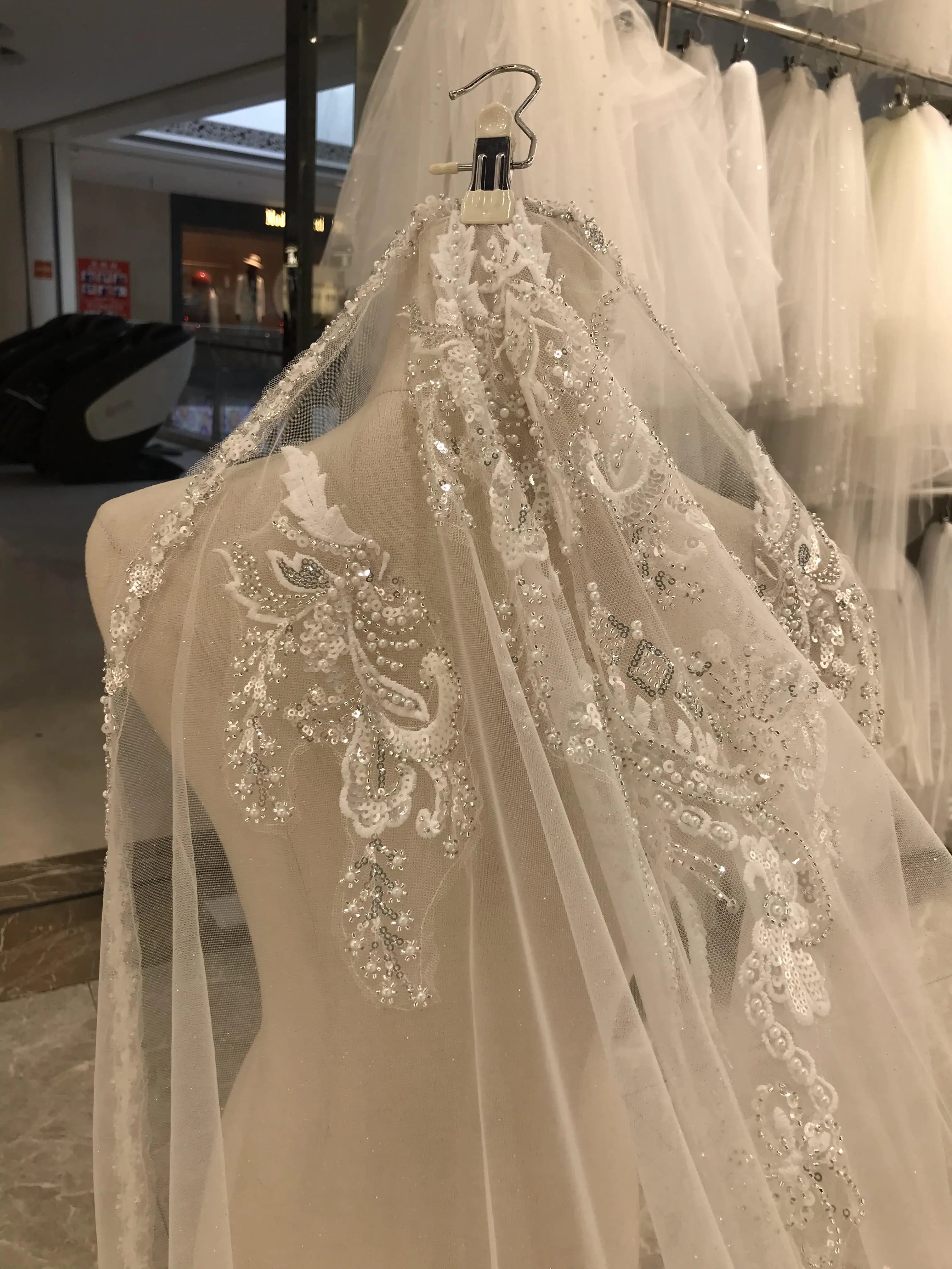 Kisswhite Nuovi veli da sposa lunghi e grandi con cristalli di perline di pizzo Veli da sposa da 3x4 metri