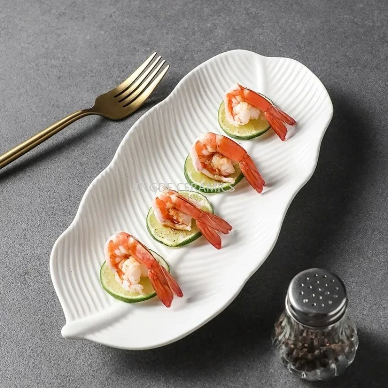 1pc Ceramic Leaf Shaped Disc, Banana Leaf Plate, Fish Plate, Ceramic Sushi Plate, Hotel Kitchen Tableware, Dim Sum Cake Plate