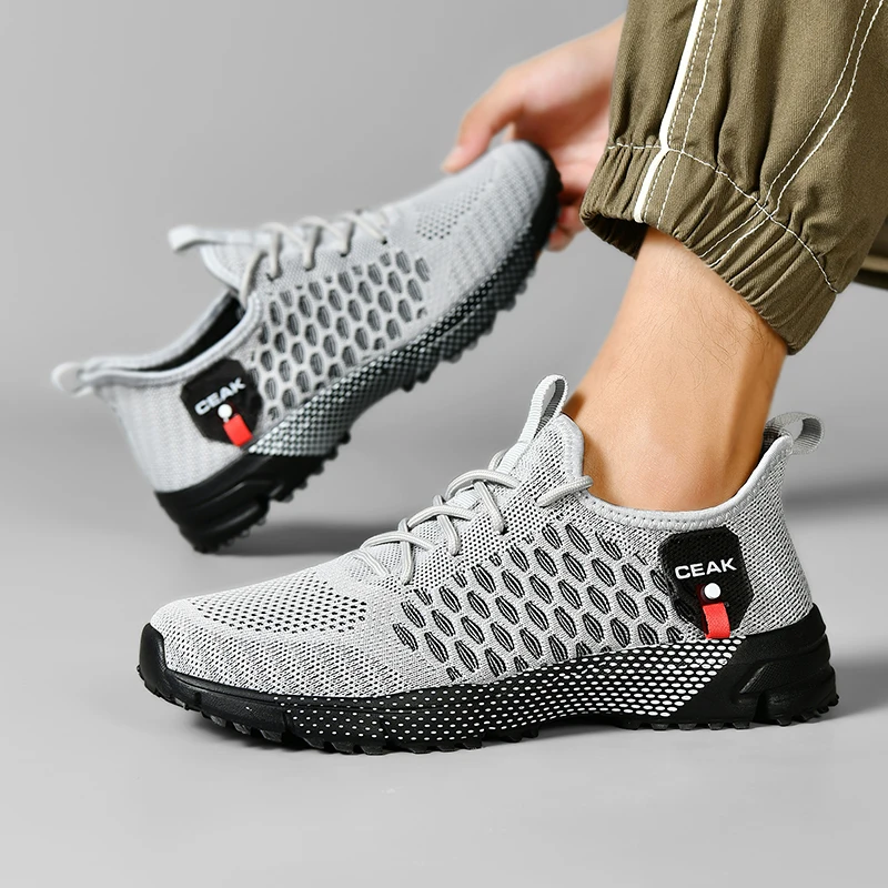 

Daily casual shoes new fashion men's non-slip and wear-resistant high-quality men's shoes are lightweight