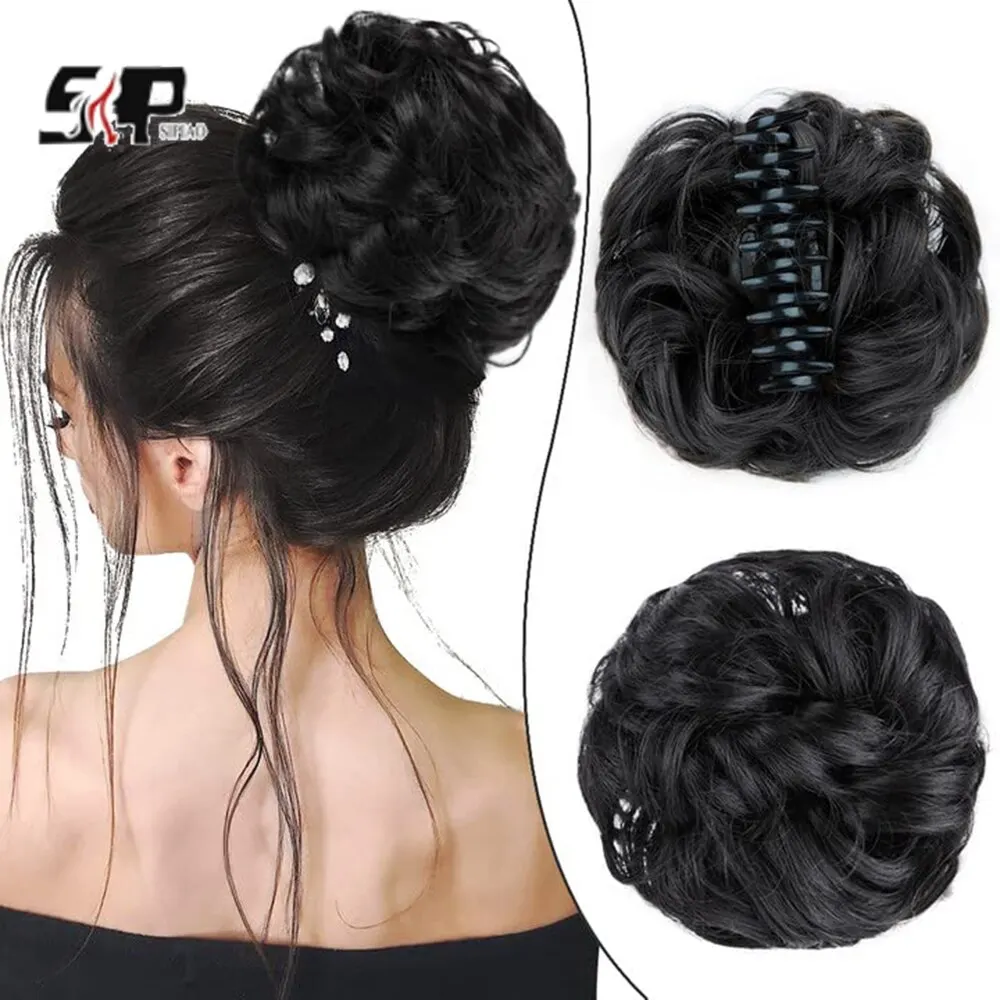 Messy Bun Hair Piece Claw Hair Bun Peruka przypięta w pazurach Naturalna falista kręcona grzebień Peruka syntetyczna dla kobiet