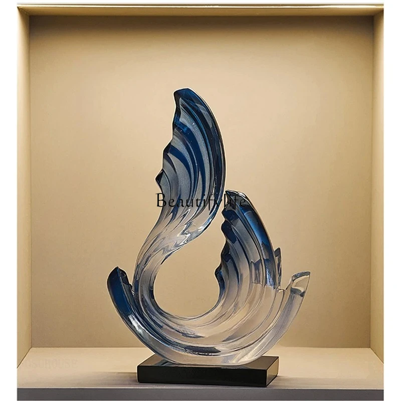 

Creative Light Luxury Sculptures for Office Small Resin Decoration Statue European High-end Household Home