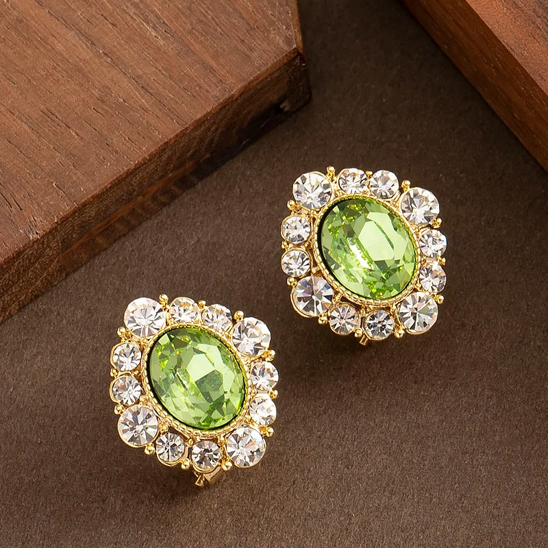 

Classic Imperial Style Sparkling Full-Diamond Rhinestone 925 Sterling Silver Stud Earrings Light Luxury Women's Gift