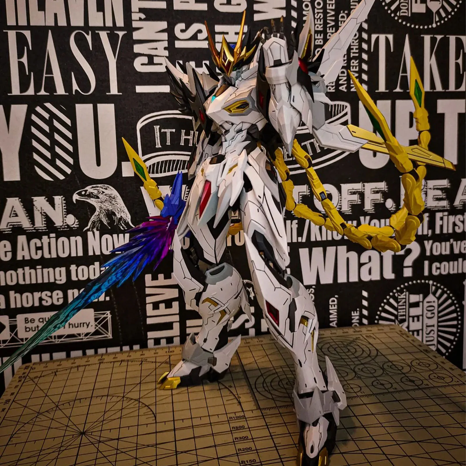 Motore Nucleare Caoren Modello di Montaggio Kit Action Figure Garage Phoenix Trasformazione Lega di Scheletro Desktop Ornamento Giocattolo Regalo