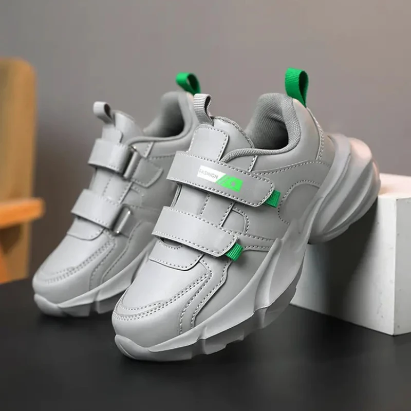 소년 캐주얼 신발 블랙 가죽 플랫 학생 운동화 어린이 운동화 미끄럼 방지 소녀 경량 스포츠 테니스 신발