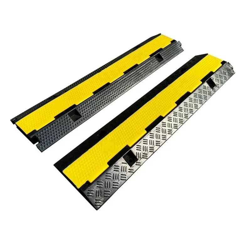 New outdoor activity protector for 3/5 channel speed bumps Cable ramp Rubber floor Cable cover