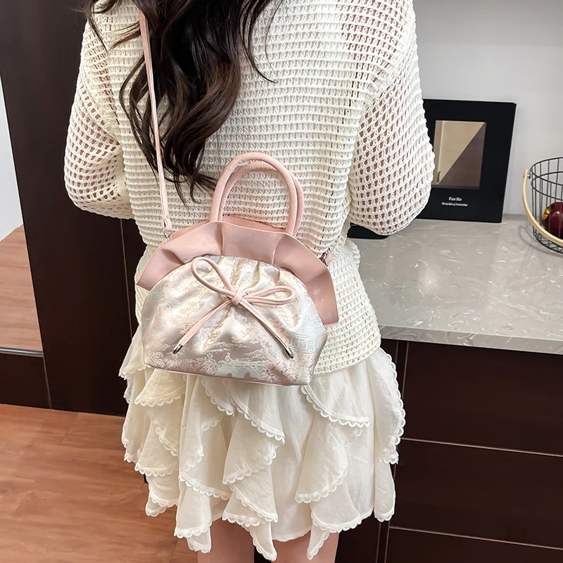 Women Luxury Leather Classic Fashion Designer Shoulder Crossbody Tote Bag Elegant Handbag For Everyday Chic Looks