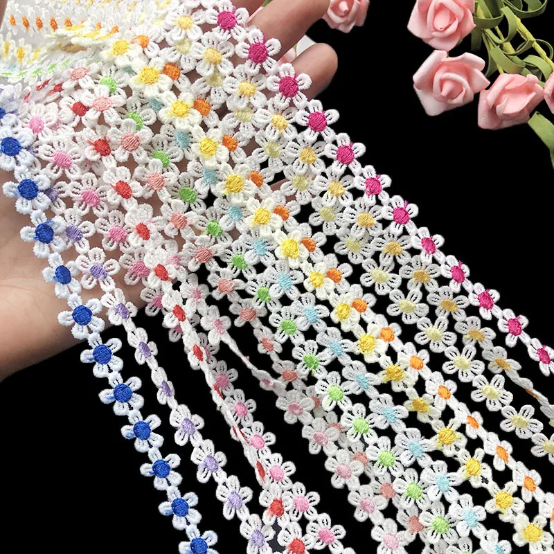 New 16 Colorful Daisy Flowers 5 Petal Handmade DIY Clothing Accessories Fabric Sewing Trim Lace Ribbon White Applique DIY Craft