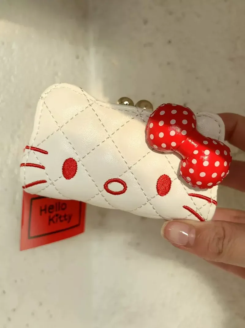 New Sanrio Hellokitty Coin Purse Card Bag Girl Cartoon Cute Hard Bag Bag White Purse Student Purse Mini Kawaii Girl Bag Gift