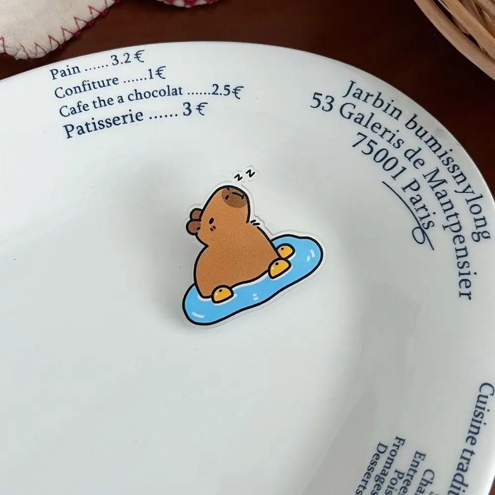 1PC Multifunctional Capybara Cartoon Pins Acrylic Cute Shape Brooches Jewelry Versatile Accessories Lapel Badges Kids Gift