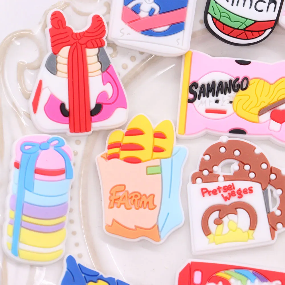 1-16PCS PVC Shoe Charms Food Pickle Biscuit Honey Bread Buckle Clog Wristbands Decoration for Bands Accessories Holiday Present