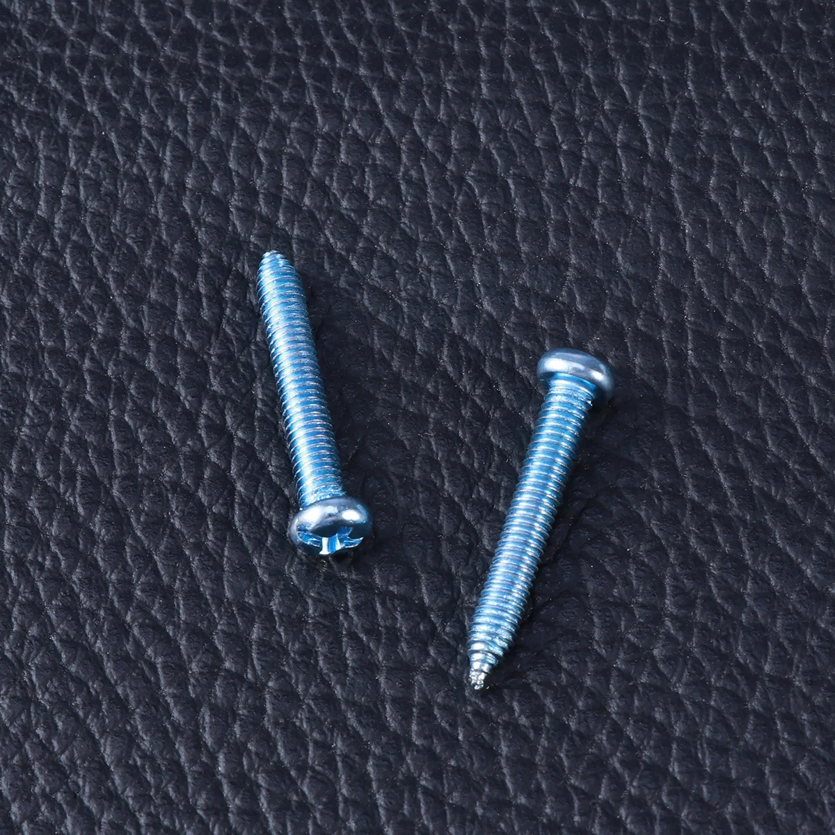 مقبس حائط USB مزدوج عالمي 2A، 3 دبابيس، مخرج إمداد الطاقة للهواتف المحمولة والأجهزة اللوحية والكاميرا الرقمية Mp3 باللون الأبيض #1