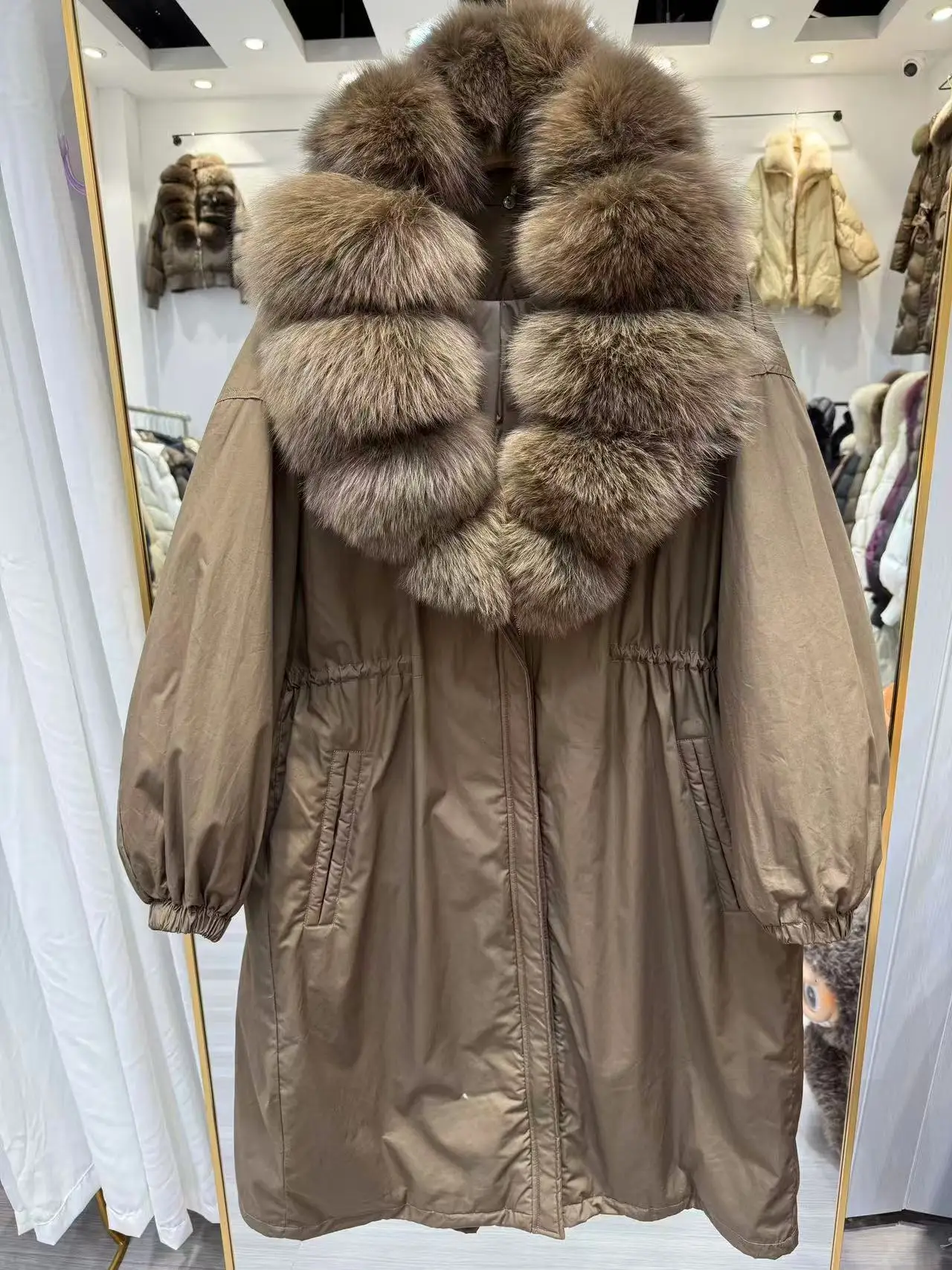 

CXFS 2025 Новая зимняя женская куртка-пуховик с воротником из натурального лисьего меха, женская куртка-пуховик с длинными вязаными рукавами, тонкая повседневная 90, белое пальто на утином пуху