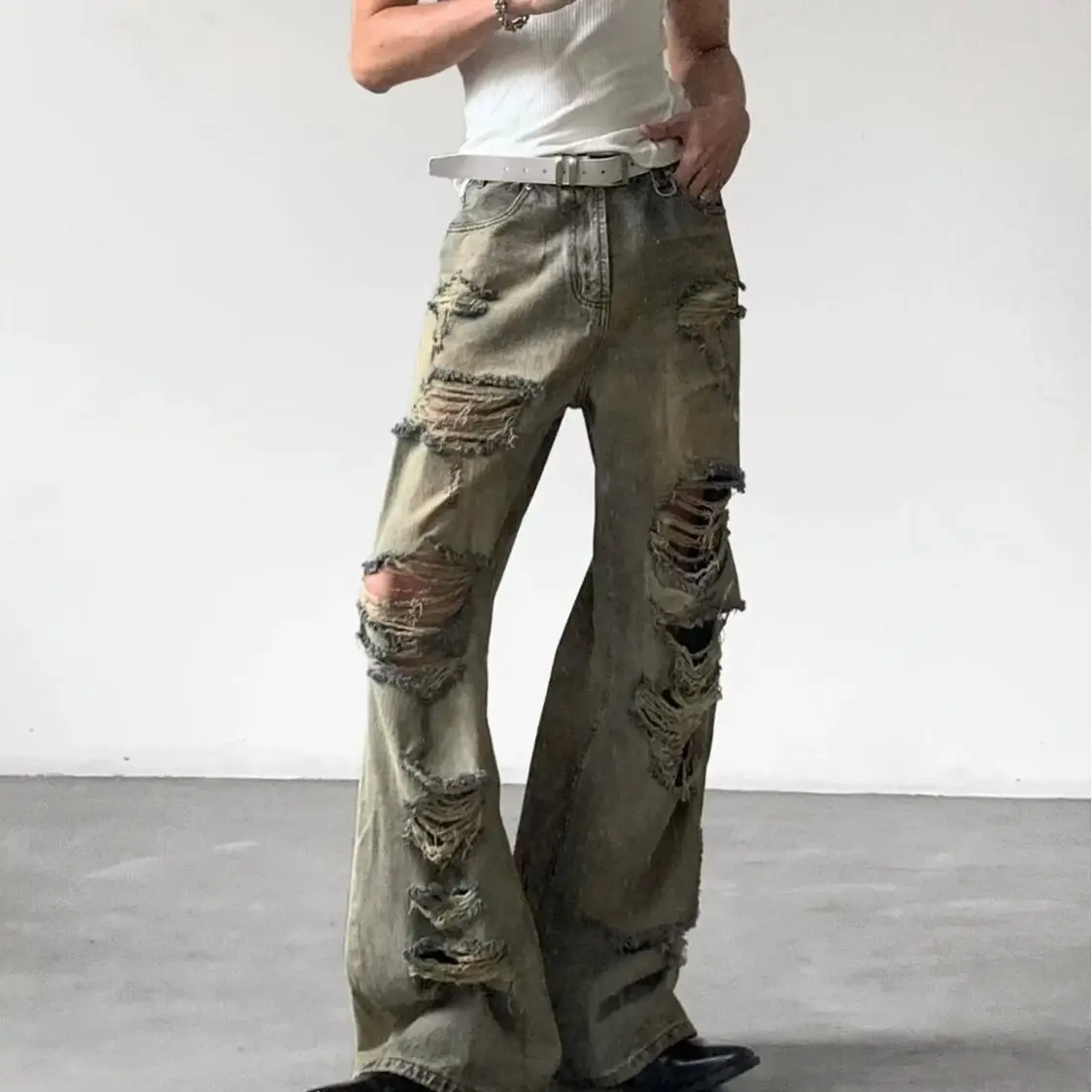 Men's Multiple Hole Designs Retro Jeans Casual Pants Young Boy Bottom Summer Street Sweatpants Male High Waist Y2k Cool Trousers