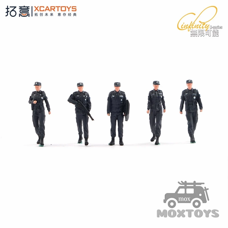 Xcartoys 1:64 Public security patrol figure Set
