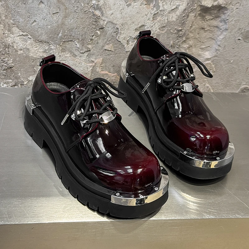New Men Mirrored Thick Soled Metal Toe Casual Shoes Anti Kick Gradient Color Personalized Height Increase Fashionable Cool