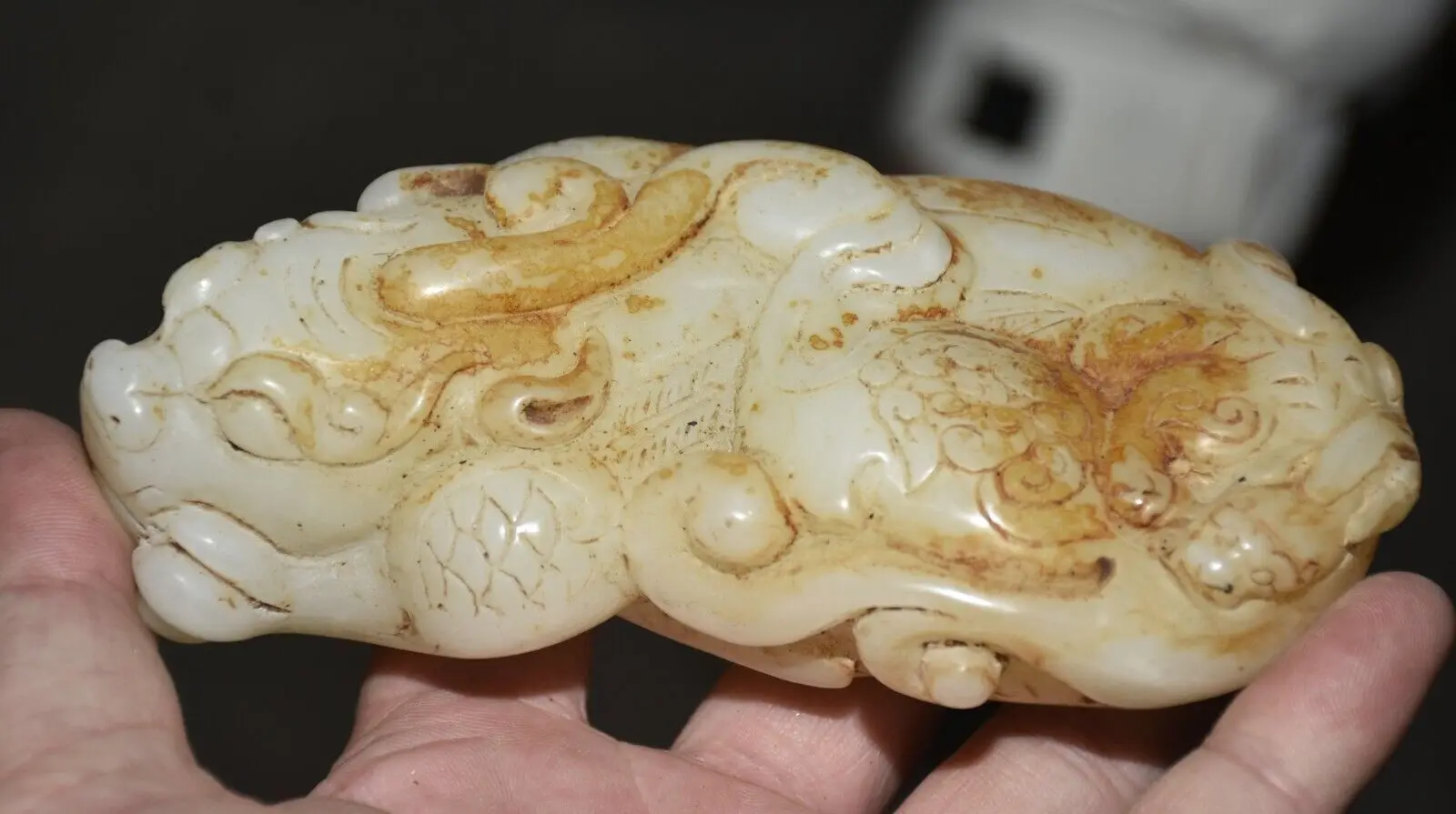 

13 cm Old Chinese White Jade Carving Palace Feng Shui Pixiu Dragon Beast Statue