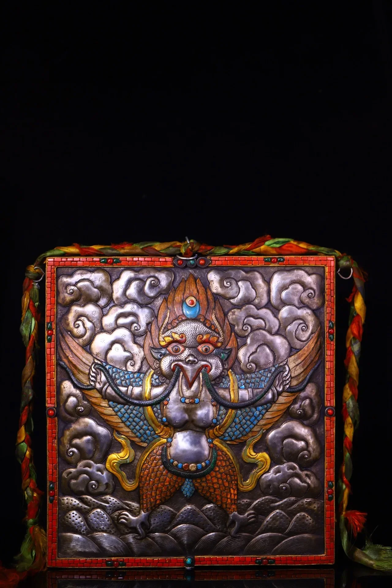 

16"Tibetan Temple Collection Old Tiantie Painted Mosaic Gem Garuda Dhwaja Protector Buddha Thangka Worship Hall Wall hanging