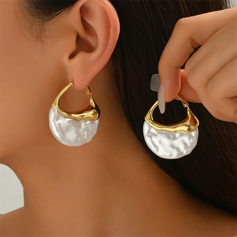 GANPUP Minimalistische Silberfarbene Creolen für Damen, Koreanische Mode, Neuer Ohrschmuck, Geschenk für Party und Urlaub. – Detail 2
