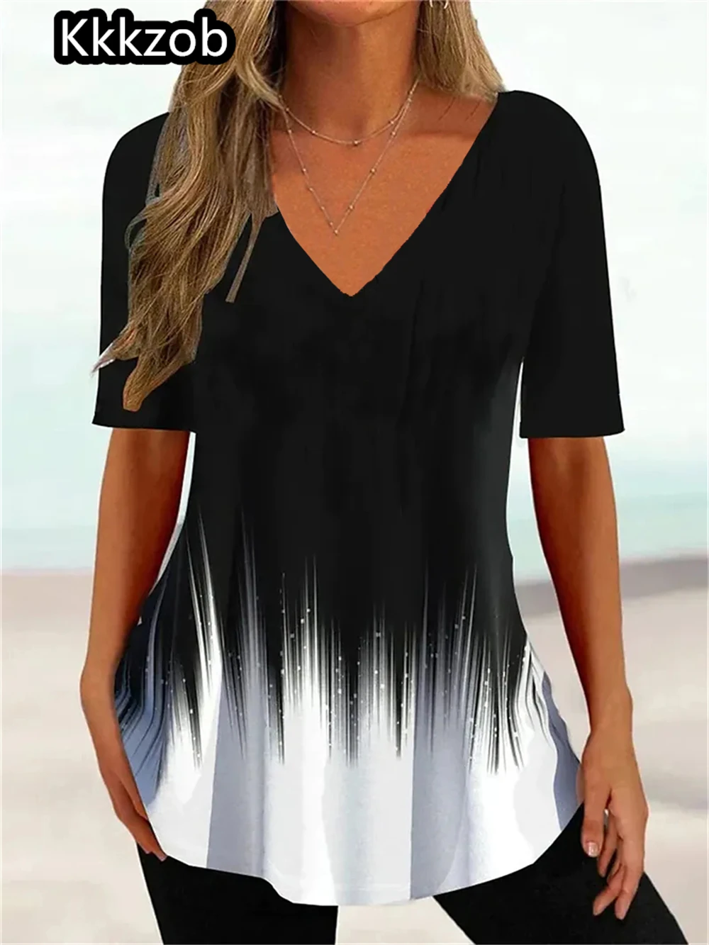 2025 Fashion Flowers Print T-Shirt Women\'s Short Sleeve Tops Casual V-Neck Tee Summer Female Streetwear Oversized Women Pullover