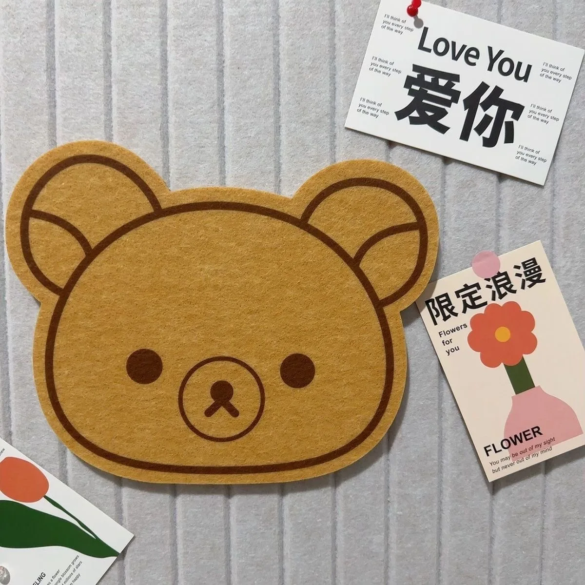 30 centimetri Nuovo Rilakkuma Feltro Bordo Del Fumetto Antiscivolo Camera Da Letto Addensato Orso Adesivo Da Parete Messaggio Bordo Commemorativo Foto Da Parete regali