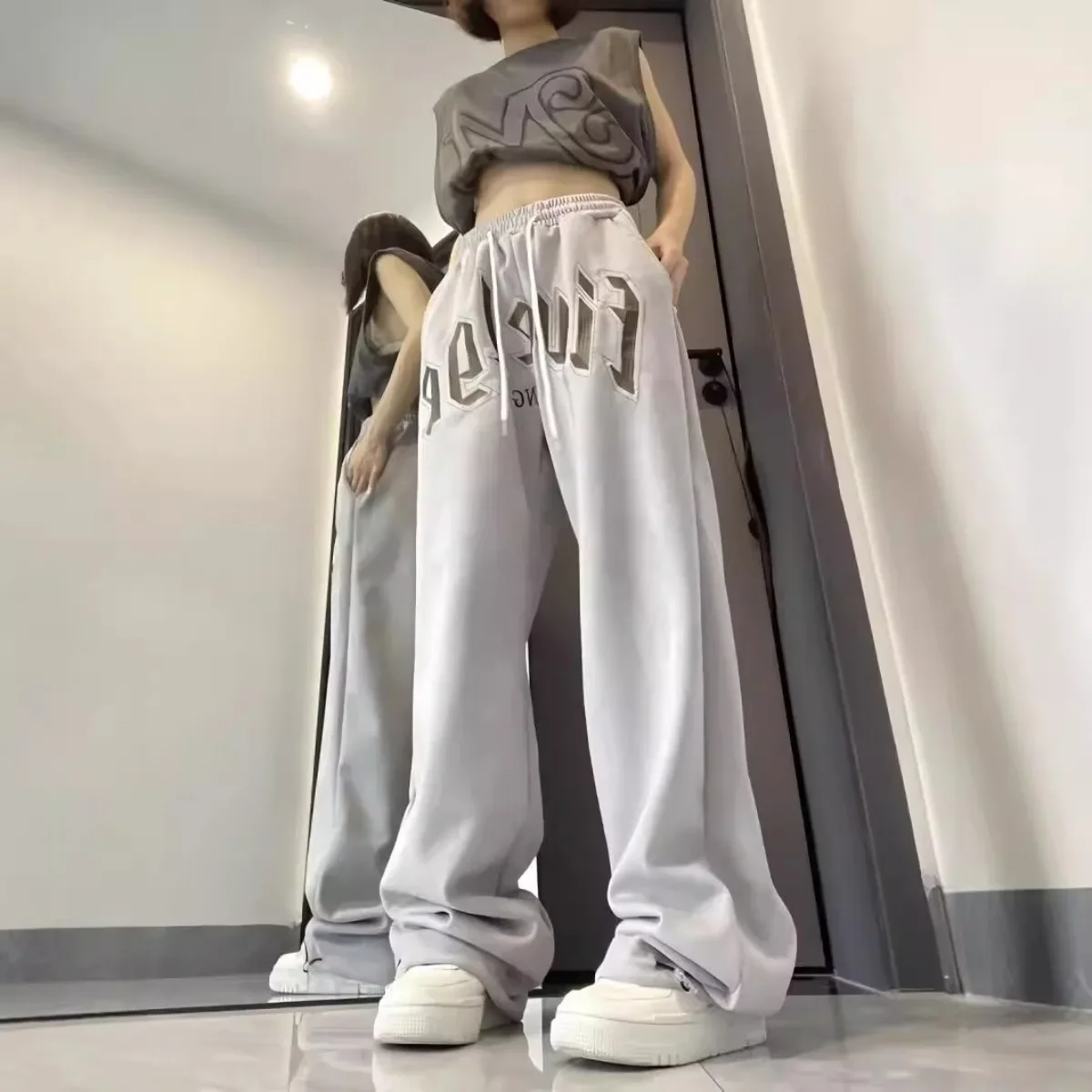 Heißer Verkauf Sommer frauen Casual Tasche Breite Bein Hosen Modische Einfache Klassische Vielseitige Kordelzug Sport Hosen