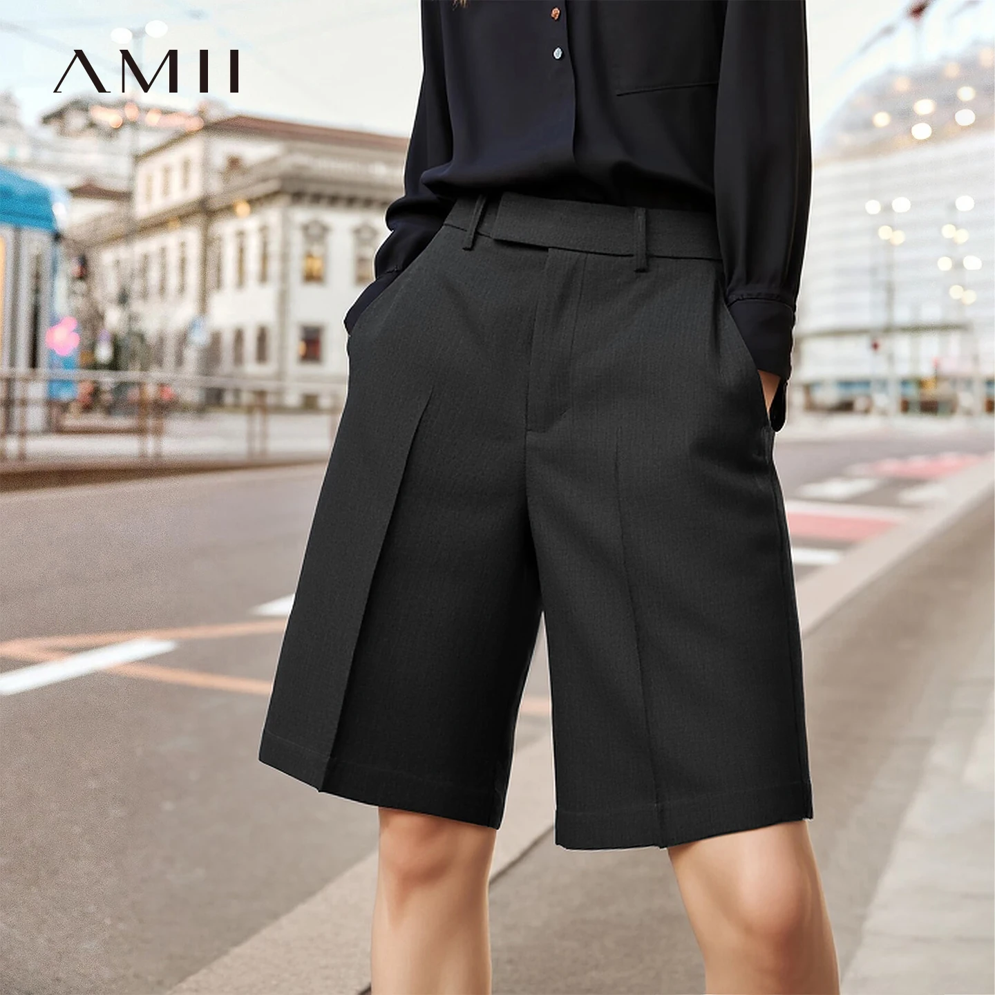 

Amii Women's Shorts 2026 Summer New Office Straight Leg Pants Classic Casual Solid Color Mid-Length Pants For Women 12622104