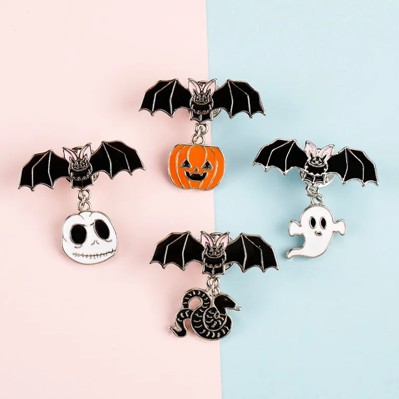 Europe and America Black Drip Glue Bat Halloween Element Pendant Brooch UNISEX Halloween Atmosphere Joyful Party Jewelry Brooch