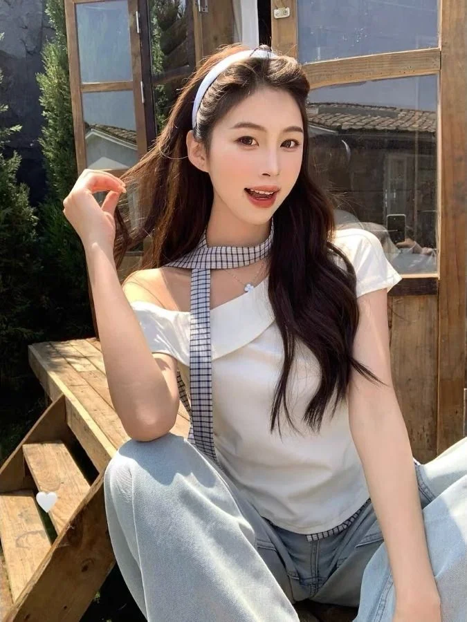 Chic Checkered Shoulder T-Shirt Women's Slim Fit Short Sleeve Waist Cinching Top Korean Style Commute Fashion Summer Ins